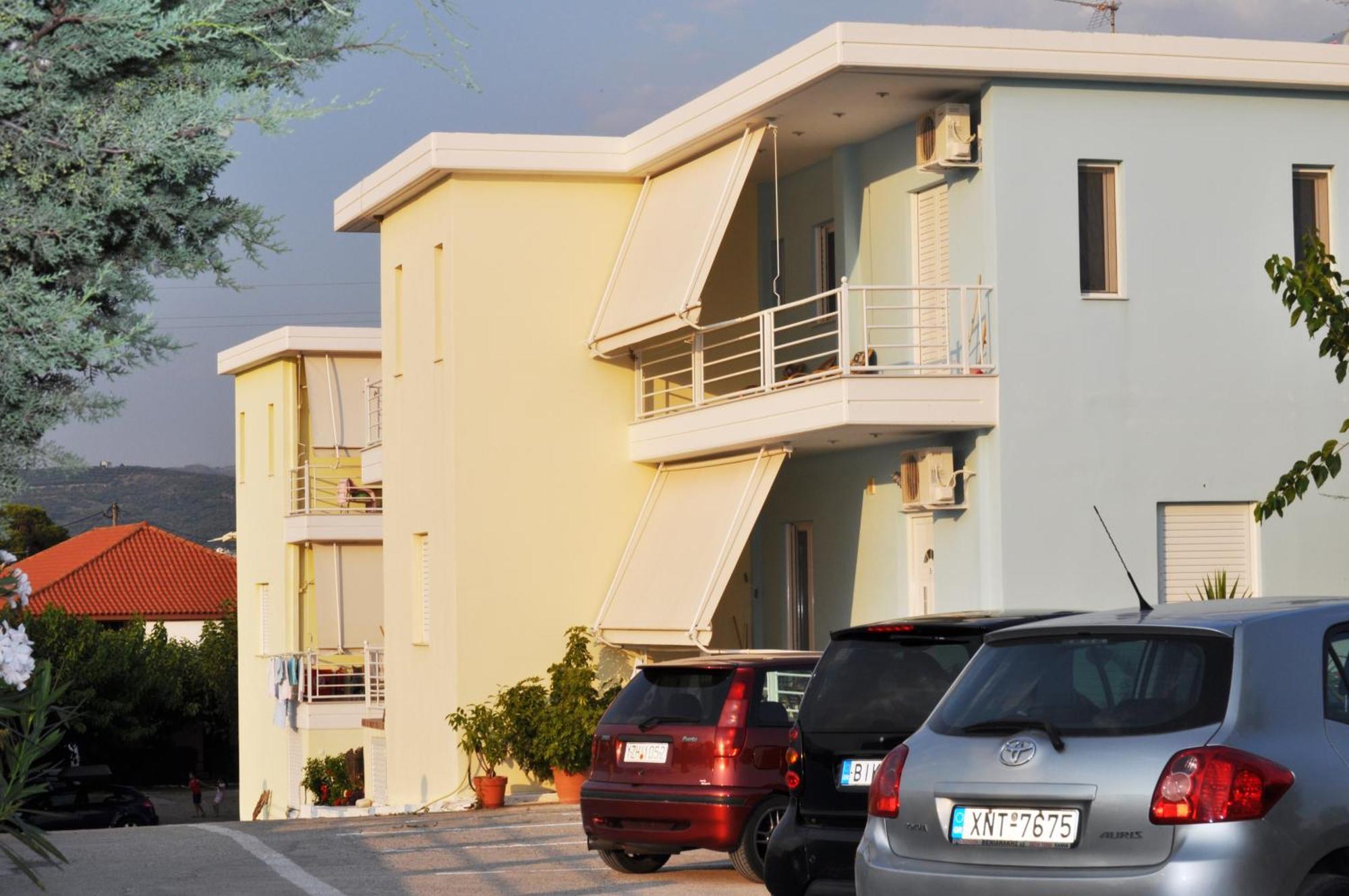 Olympion Village Studios Захаро Екстериор снимка